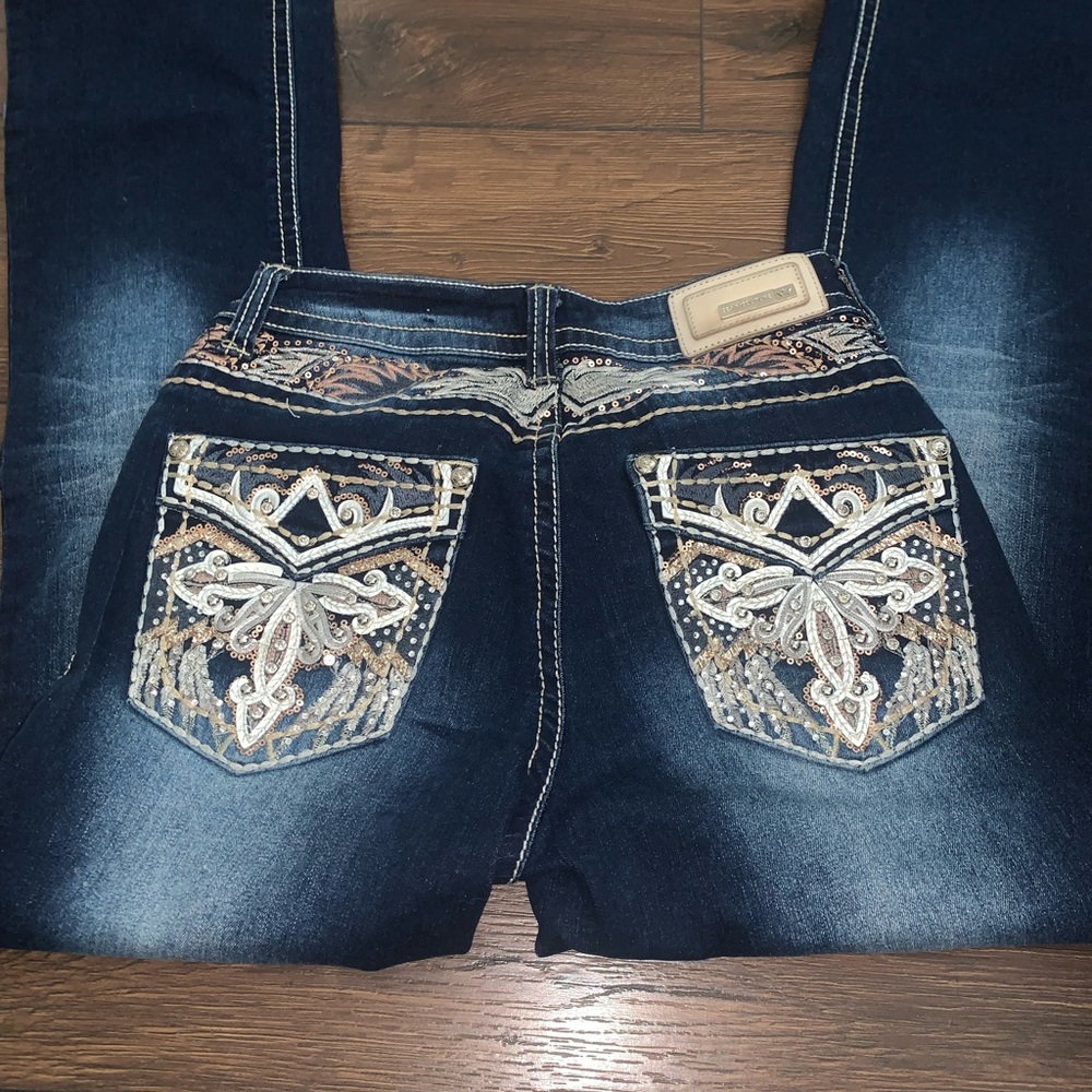boot cut jeans